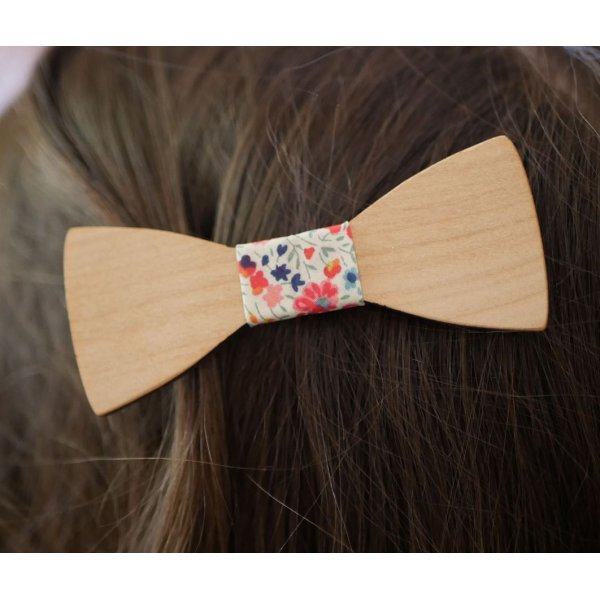 Tr&aelig;bue med Liberty- og tr&aelig;b&aring;nd, kan tilpasses