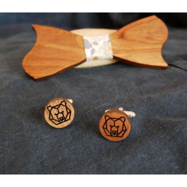 Manchetknapper i kirseb&aelig;rtr&aelig; med dit design indgraveret