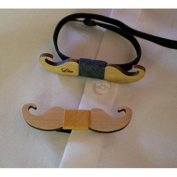 Minibroche i tr&aelig; til personlig udformning