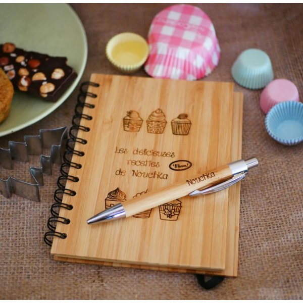 Tr&aelig; notesbog K&oslash;kkenopskrifter til personlig tilpasning