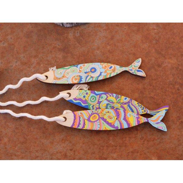 V&aelig;gdekoration Sardiner i tr&aelig; graveret til at blive malet 