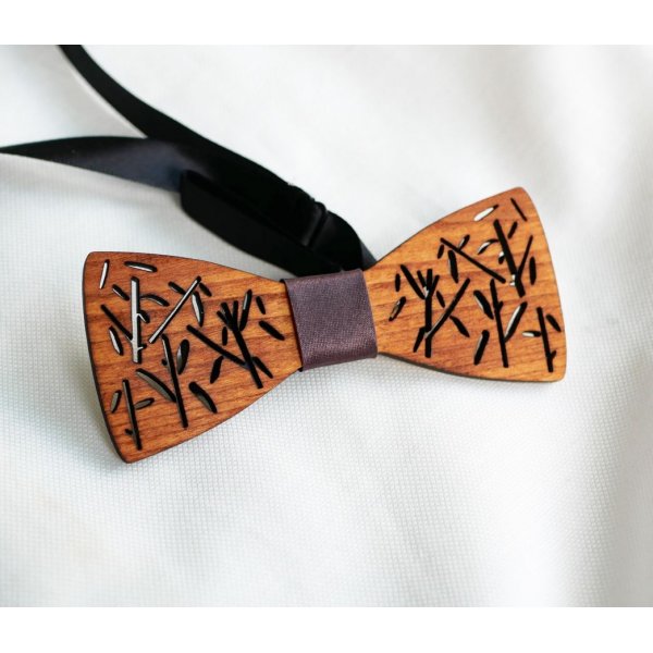 Fransk butterfly af tr&aelig; med bambusdekoration 