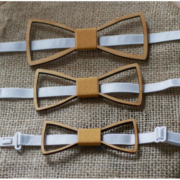 Fransk gennembrudt sl&oslash;jfe i tr&aelig; 