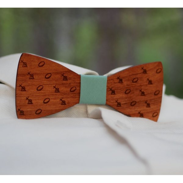 Tr&aelig;strik med indgraveret mini-design til personlig tilpasning fremstillet i Frankrig