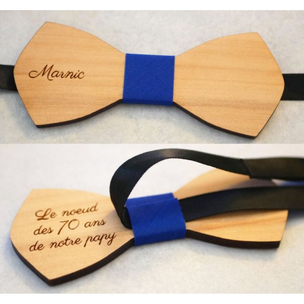 Strik i naturtr&aelig;, der kan personligg&oslash;res ved at indgravere "le rabl&eacute;".  