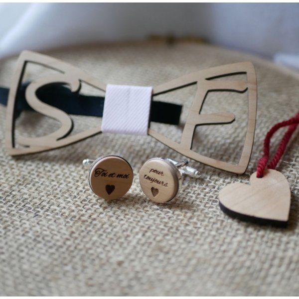 Tr&aelig;strop med 2 personlige initialer