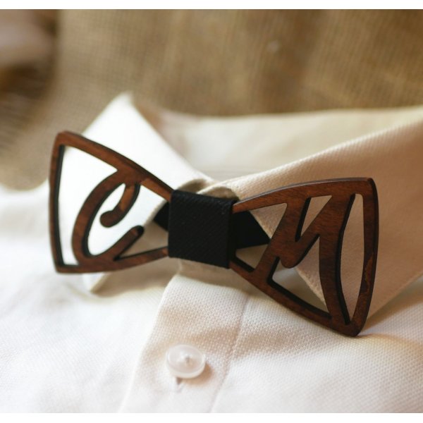 Tr&aelig;strop med 2 personlige initialer