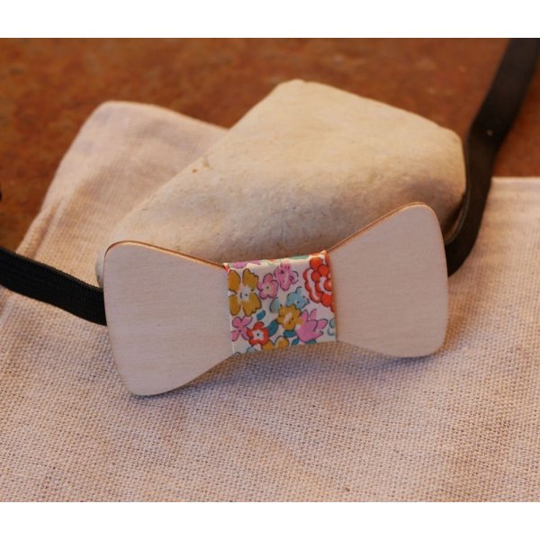 Babybue i poppeltr&aelig;, der skal personligg&oslash;res