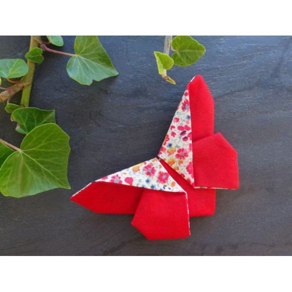 Tr&aelig;bues&aelig;t Pose Sommerfuglebroche Liberty