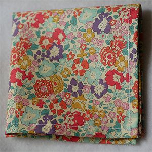 L12-Liberty Michele + Firkantet lomme (+ 10.80 €)